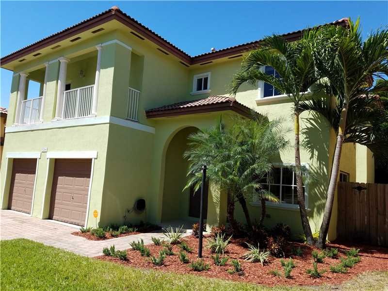 11263 SW 229th Terrace, Miami, FL 33170 - photo 1