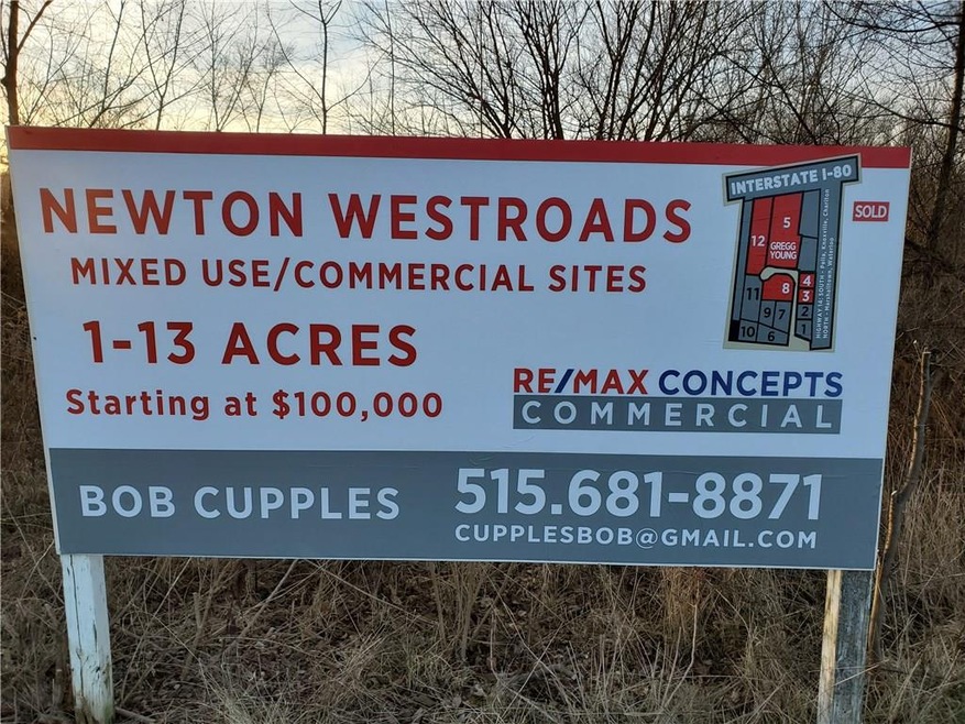 2100 S 24th Ave W, Newton, IA 50208 - photo 1