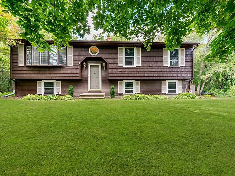 765 E Wallum Lake Rd, Pascoag, RI 02859 - photo 1