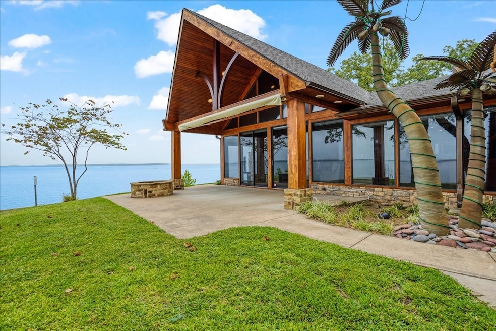 For Sale $1,595,000 • Co-Listing Agent