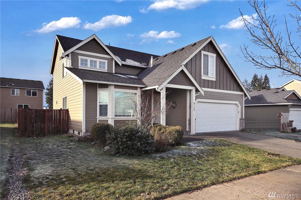 9113 Thea Rose Dr, Yelm, WA 98597 - photo 1