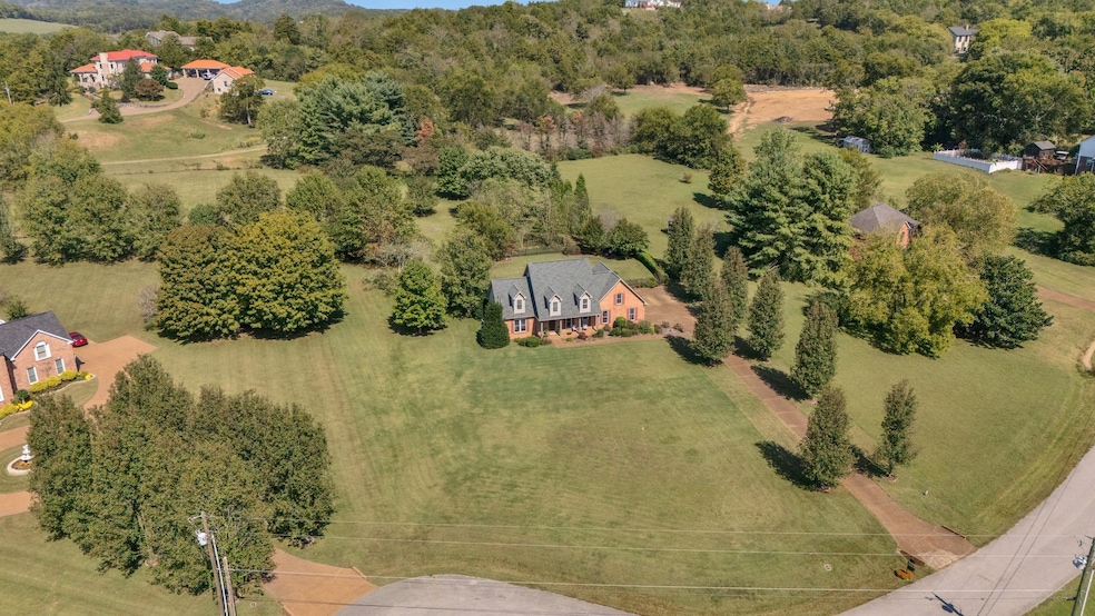 Pending $779,000 • Co-Listing Agent