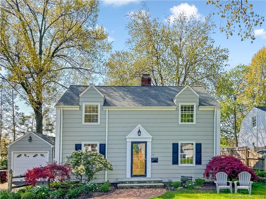 61 Ledgewood Drive
