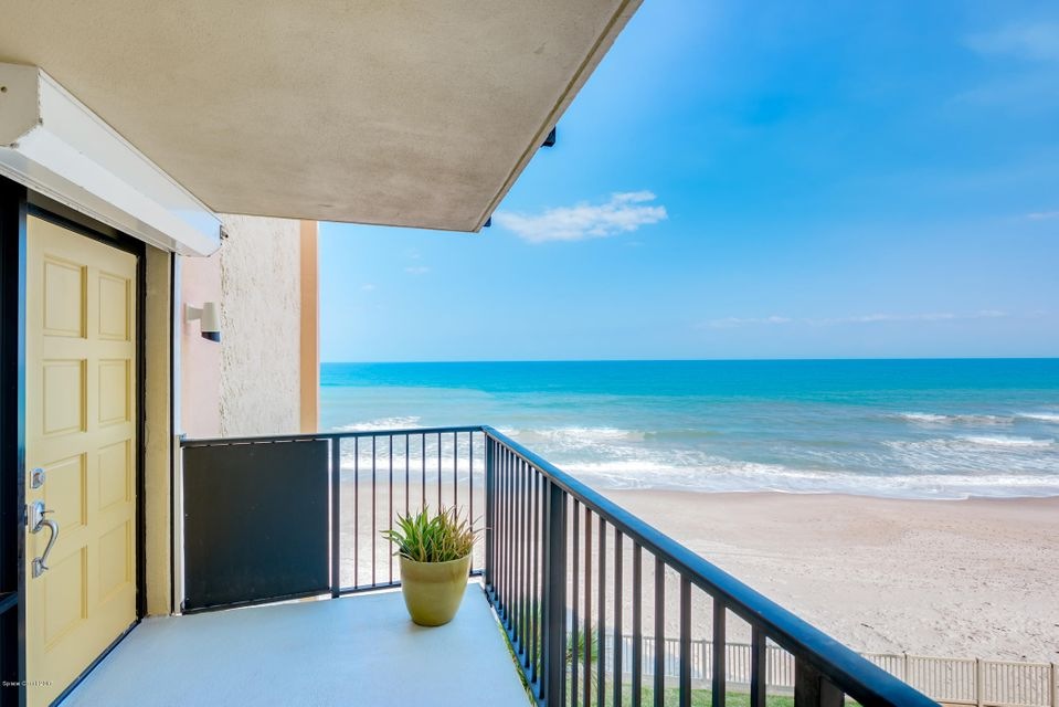 SE Balcony