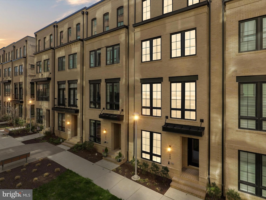 1888 Easterly Rd, Reston, VA 20190 - photo 1