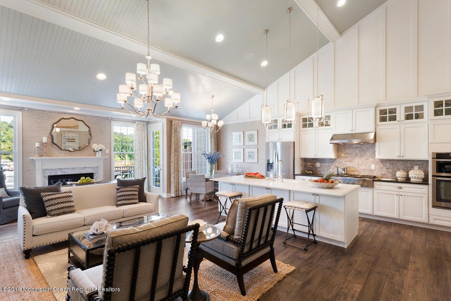 Newton Great Room and Kitchen