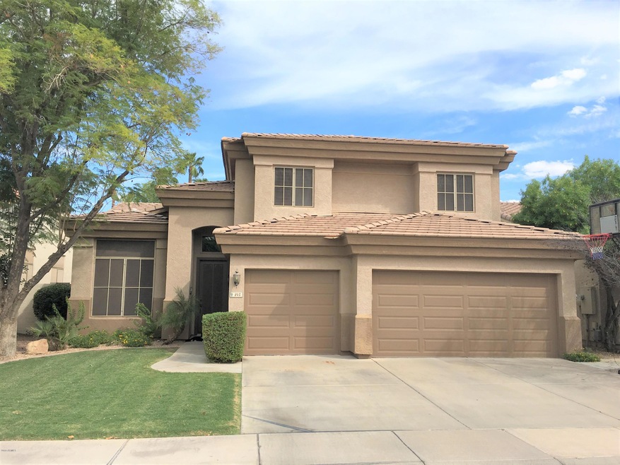 843 N Date Palm Dr, Gilbert, AZ 85234 - photo 1