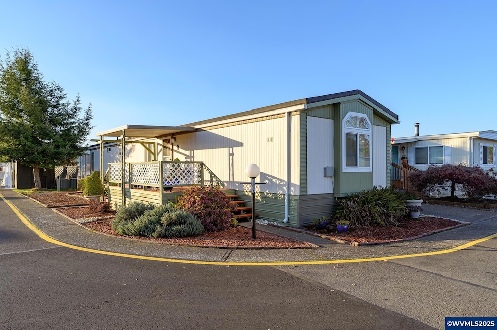 2902 E 2nd St, Newberg, OR 97132 - photo 1