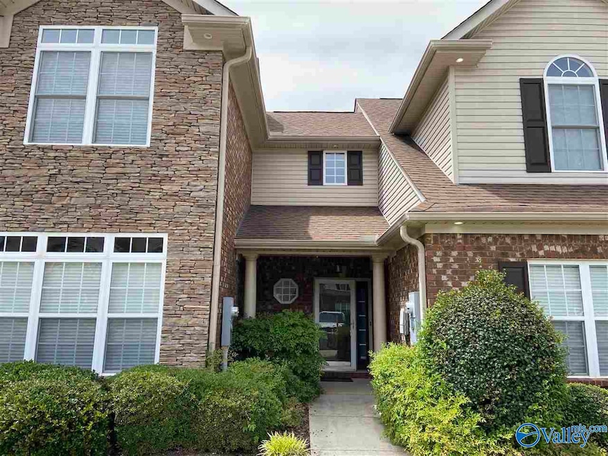For Rent $1,595/month • Co-Listing Agent