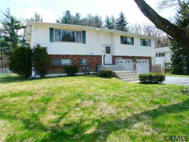 21 Barry Ct, Albany, NY 12211 - photo 1