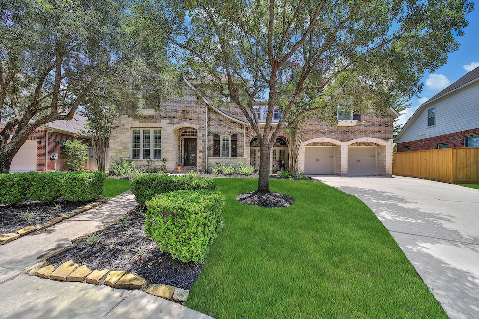 For Sale $779,000 • Co-Listing Agent