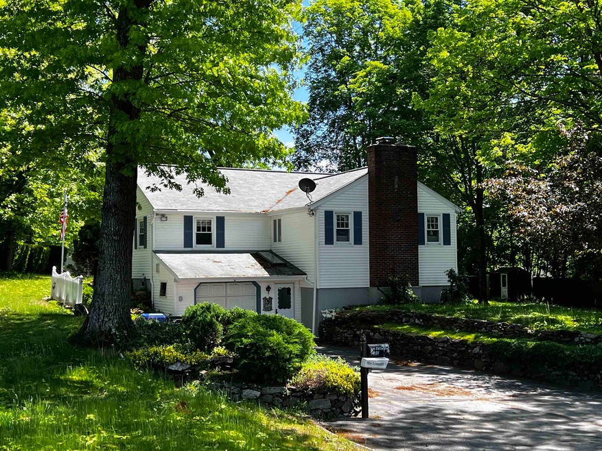 6 Clifton St, Hudson, NH 03051 - photo 1