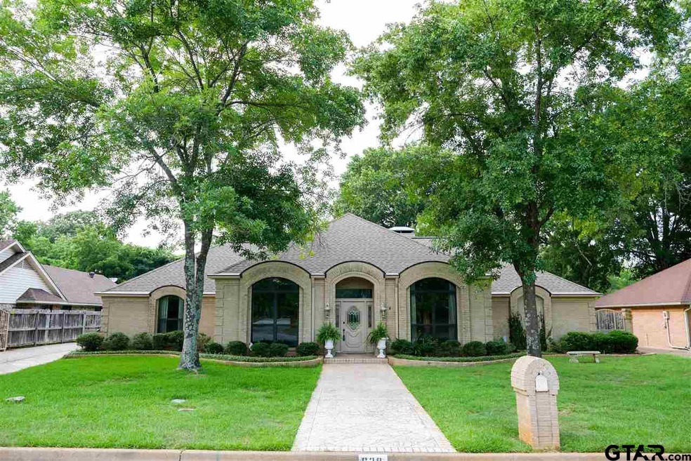 629 629 Timberwilde, Tyler, TX 75703 - photo 1