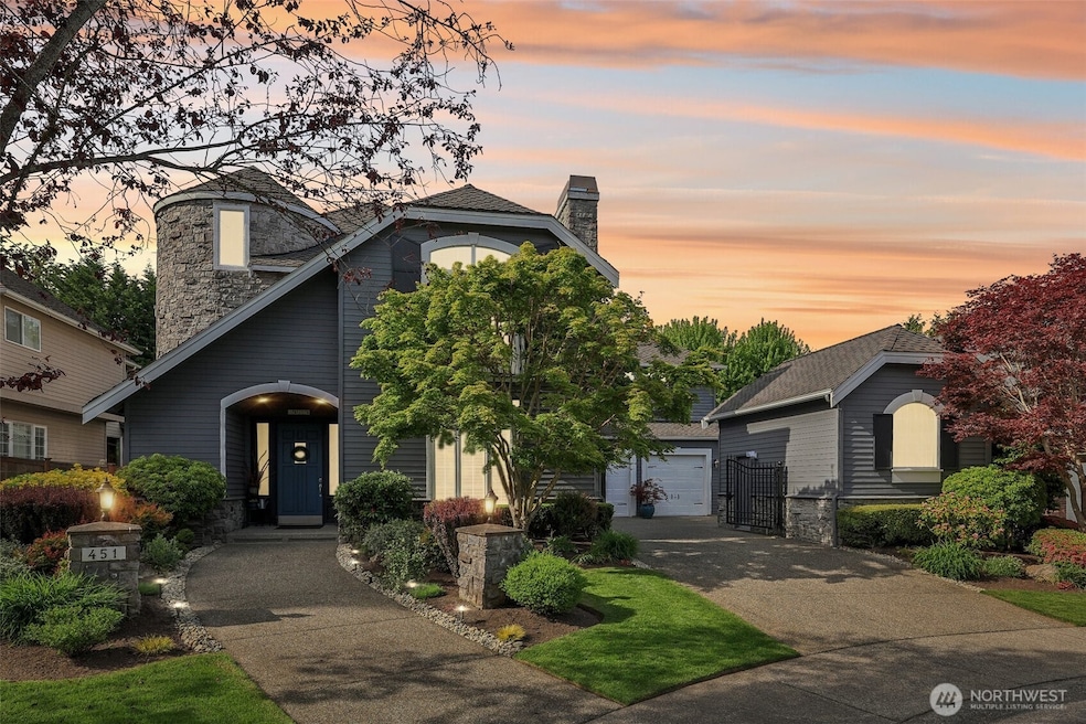 Sold $2,500,000 • Co-Listing Agent