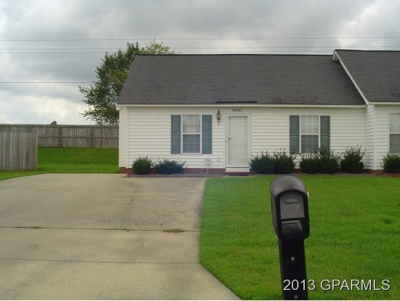 3604 Strange Ct unit A, Greenville, NC 27834 - photo 1