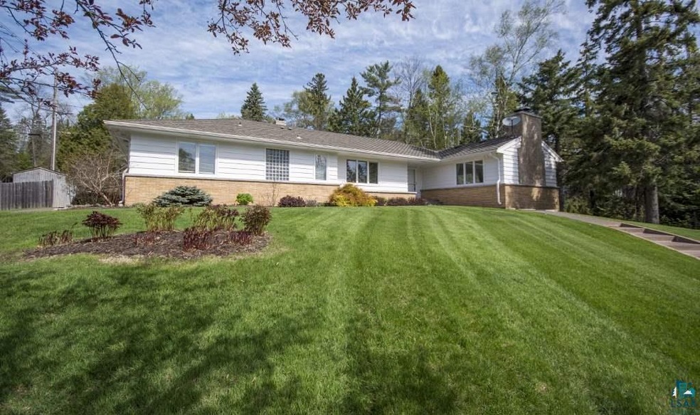 3401 E 1st St, Duluth, MN 55804 - photo 1