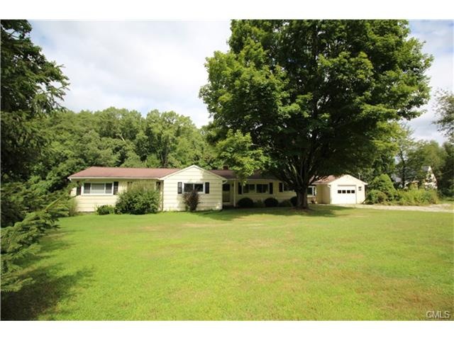 15 Apple Ln, Redding, CT 06896 - photo 1