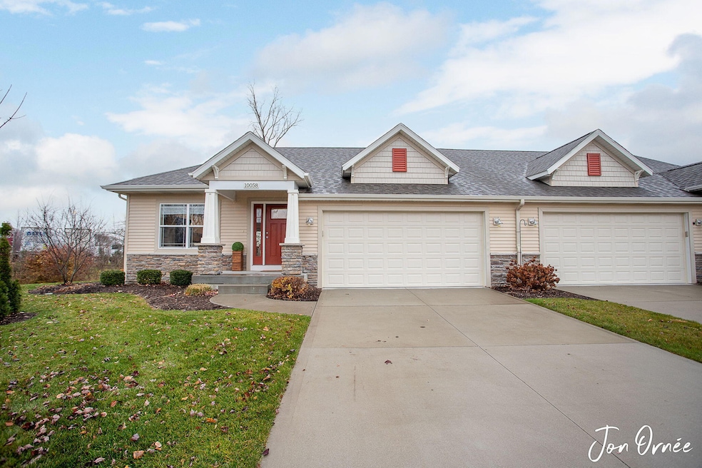 10058 Prairie Grass Ct, Zeeland, MI 49464 - photo 1