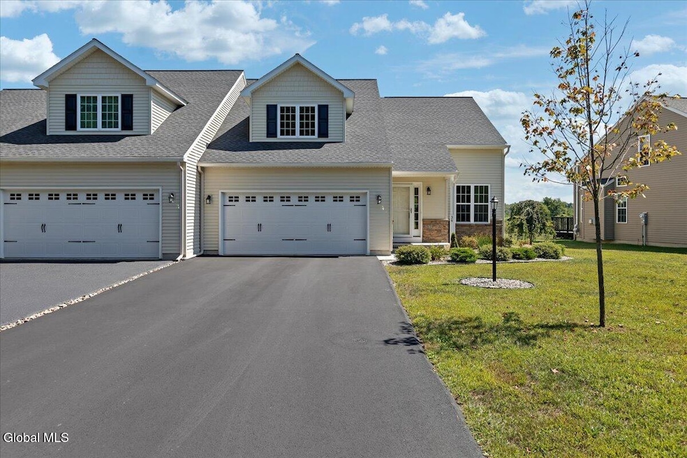 Sold $439,900 • Co-Listing Agent