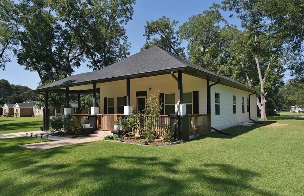 149 Oak St SW, Parrott, GA 39877 - photo 1