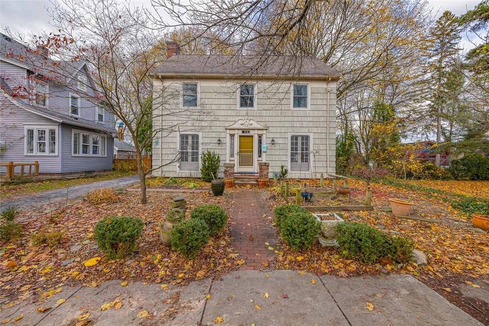 190 Highland Pkwy, Rochester, NY 14620 - photo 1