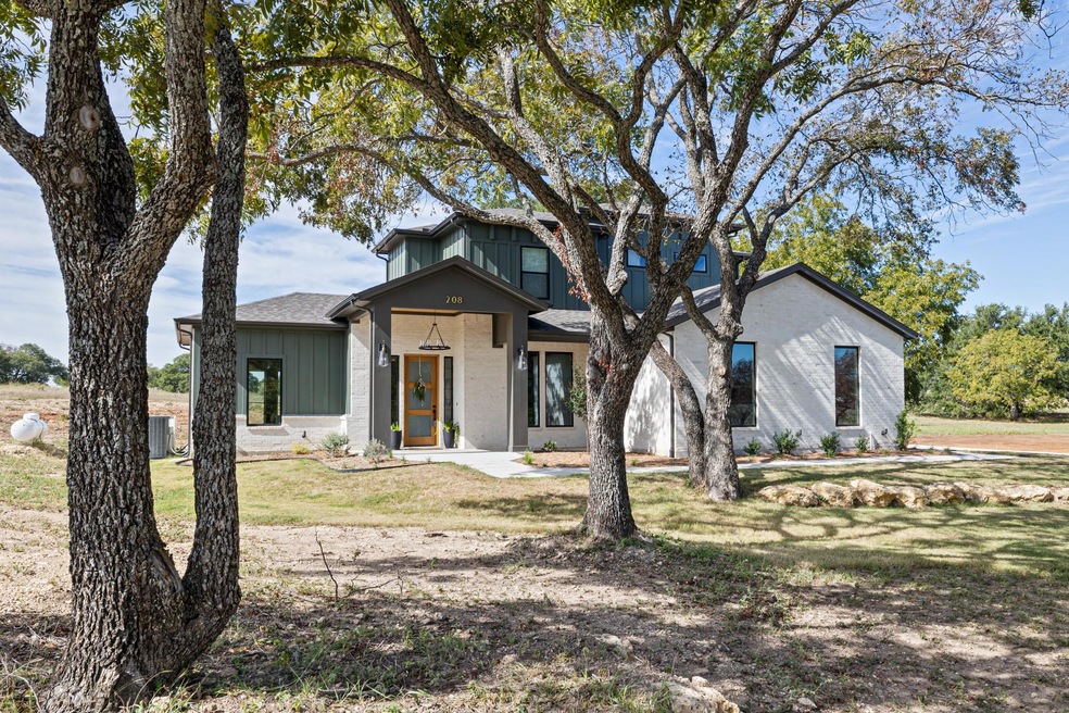 208 Greene Rd, Weatherford, TX 76087 - photo 1