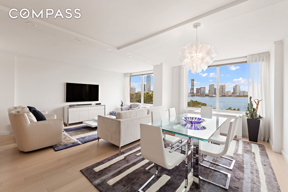 Sold $2,750,000 • Co-Listing Agent