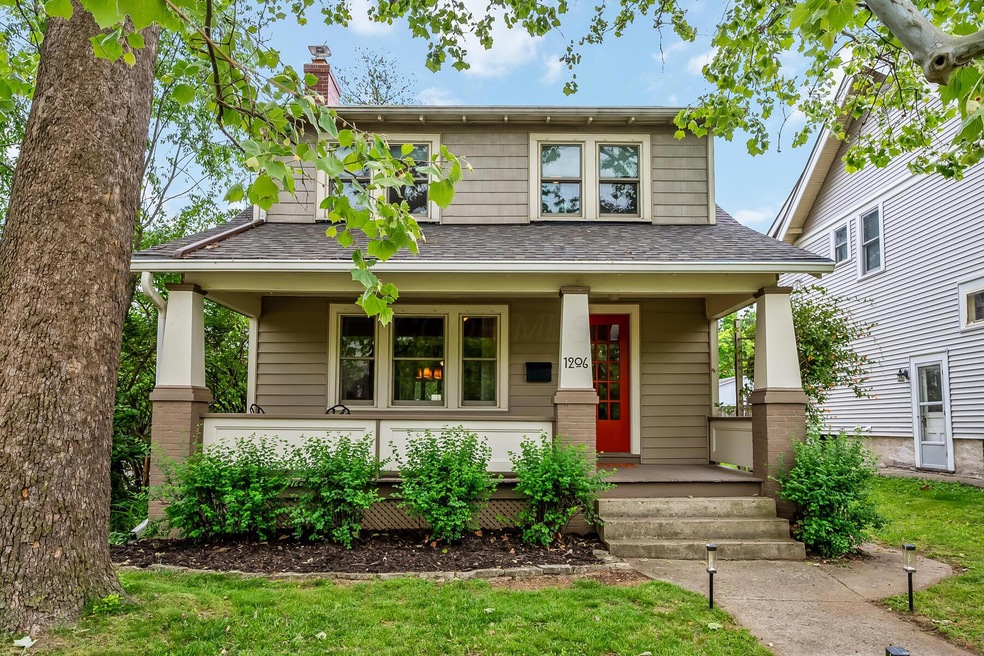 Under Contract $760,000
