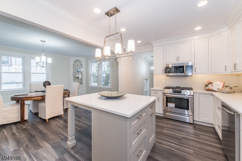 31 Cambridge Rd, Verona, NJ 07044 - photo 1