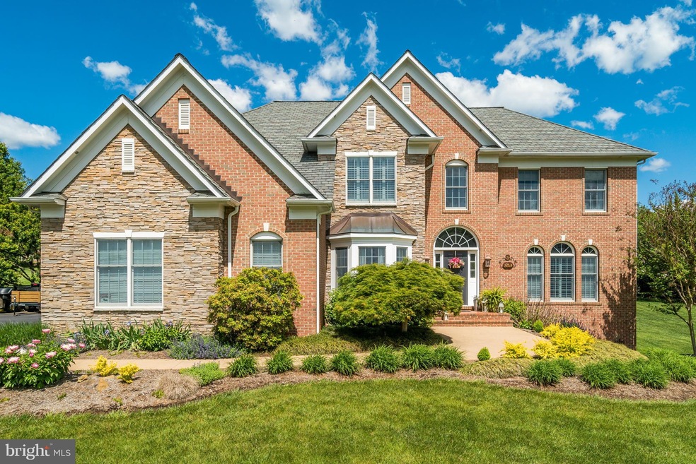 7368 Huntsmans Dr, Warrenton, VA 20186 - photo 1