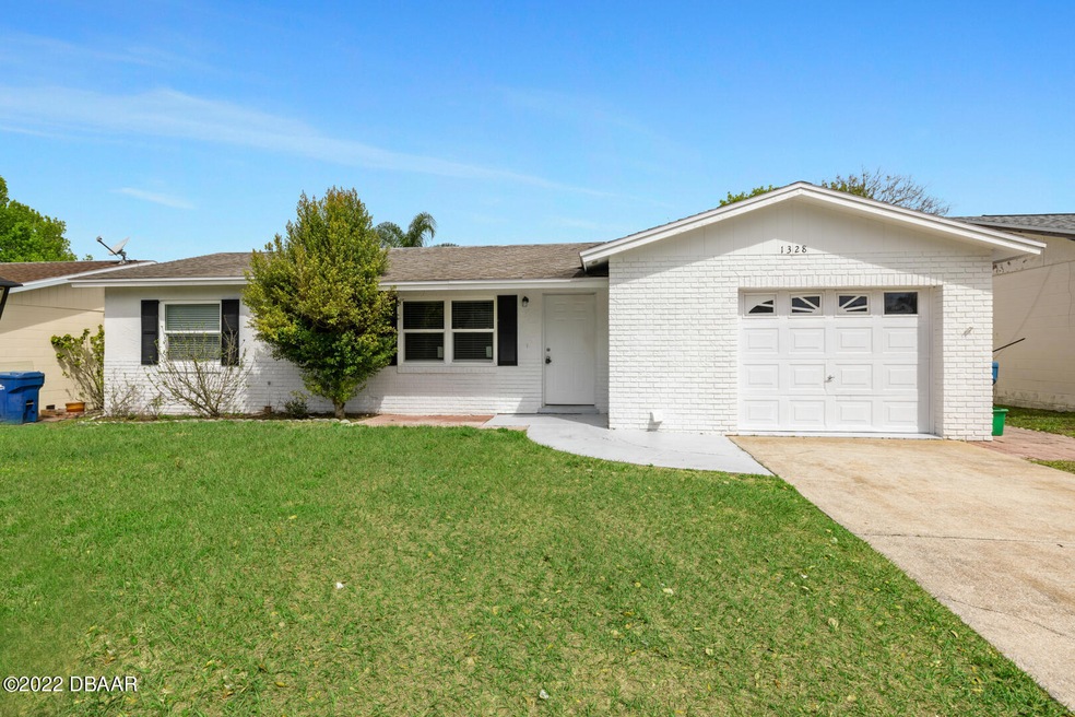 1328 Fairway Ave - EXTERIOR-3