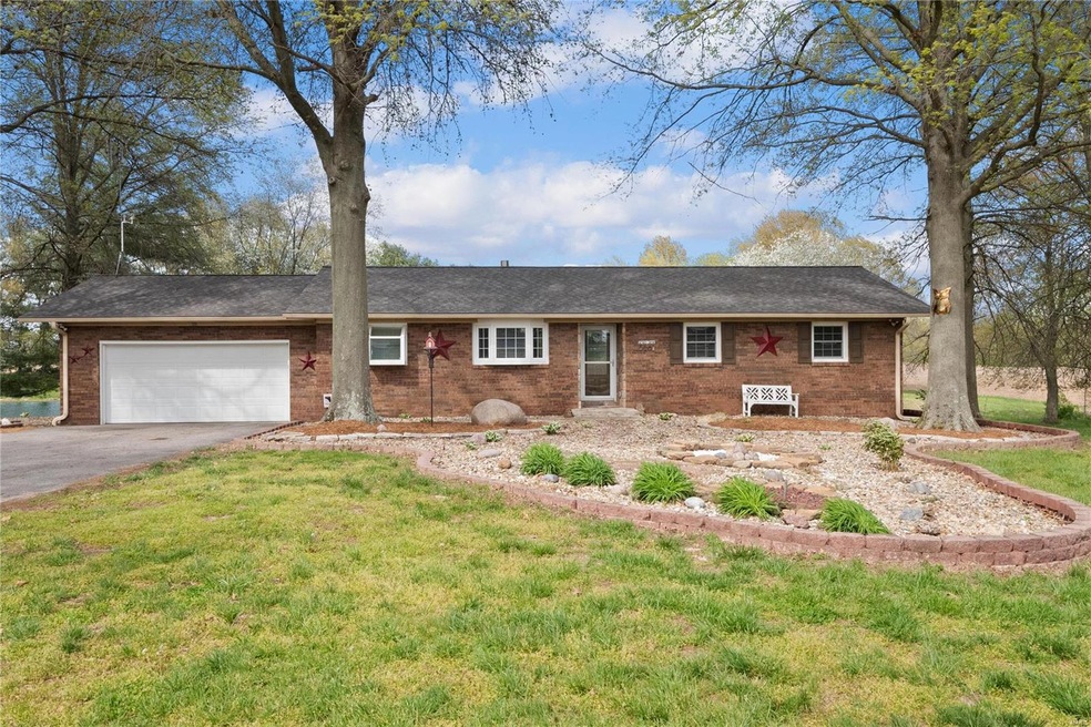 1406 Pausch Rd, O Fallon, IL 62269 - photo 1