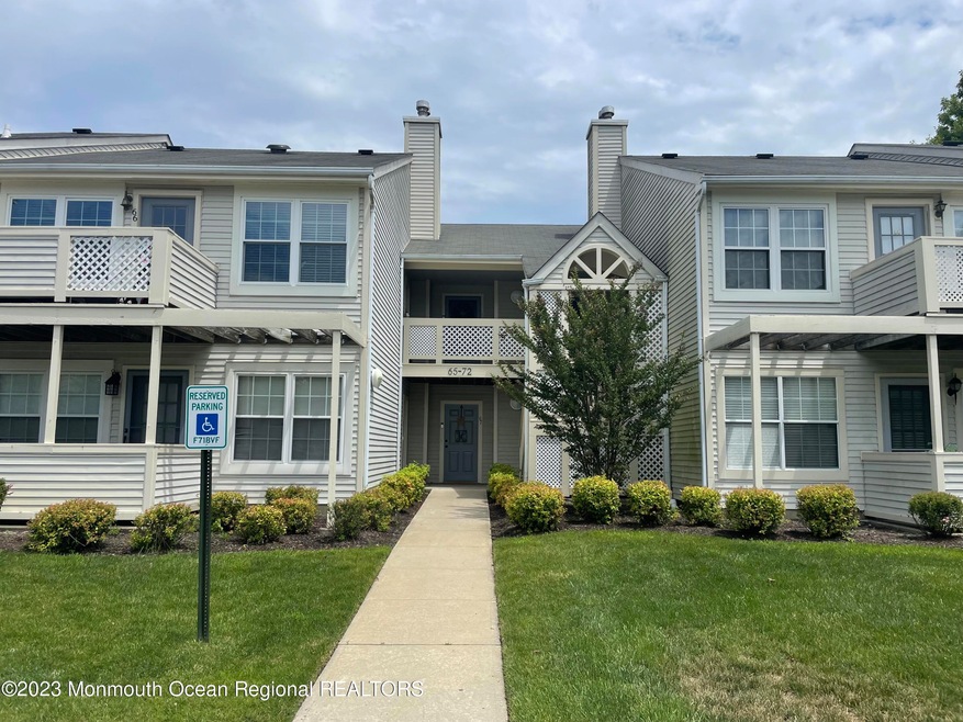 72 Briarwood Ct, Howell, NJ 07731 - photo 1