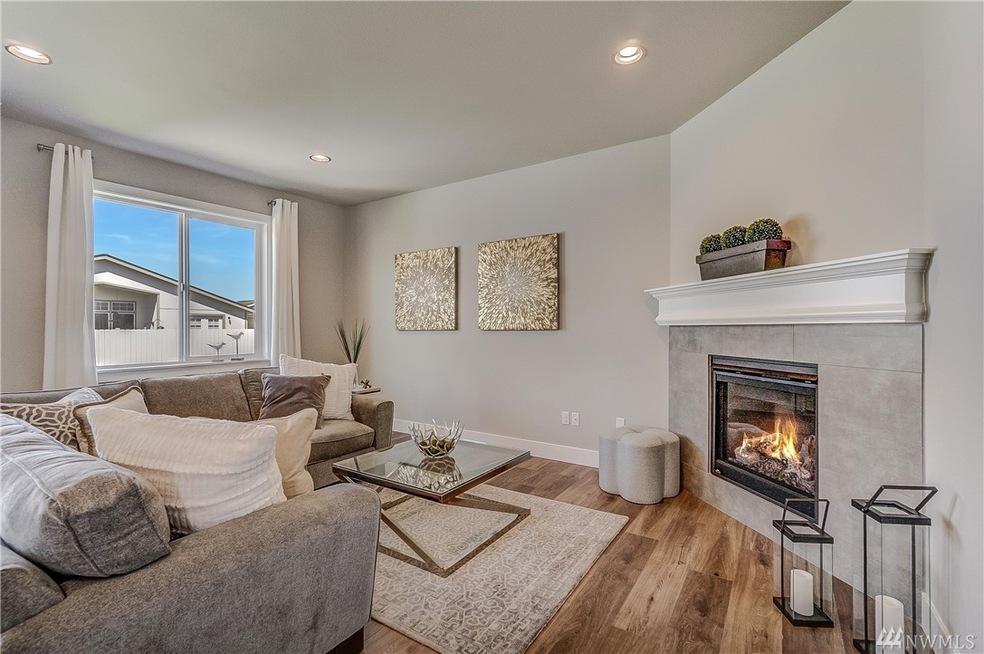 114 Cherry Ln SW unit Lt110, Orting, WA 98360 - photo 1