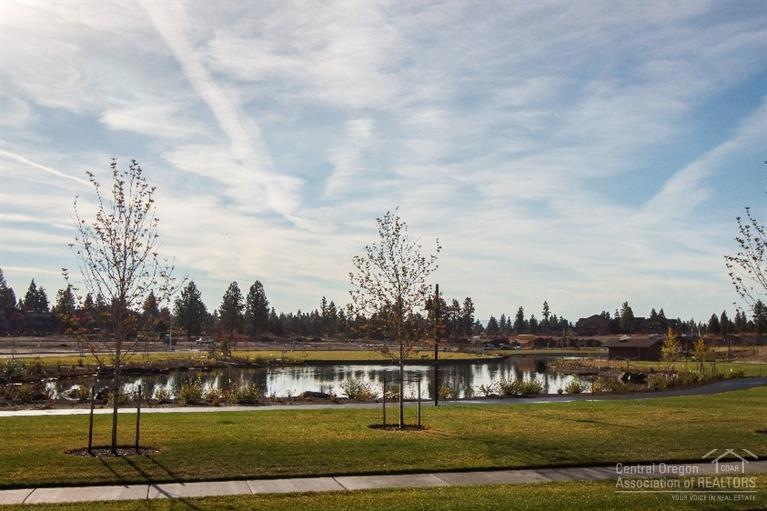 2802 Shields Dr, Bend, OR 97701 - photo 1