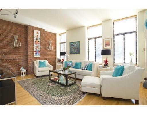 142 Commercial St unit 206, Boston, MA 02109 - photo 1