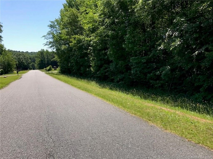 000 Bevis Ln unit 4, Statesville, NC 28677 - photo 1