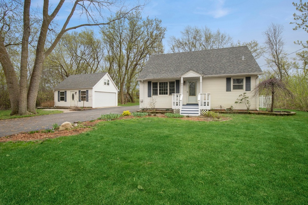 3417 Keith Ave, Gurnee, IL 60031 - photo 1