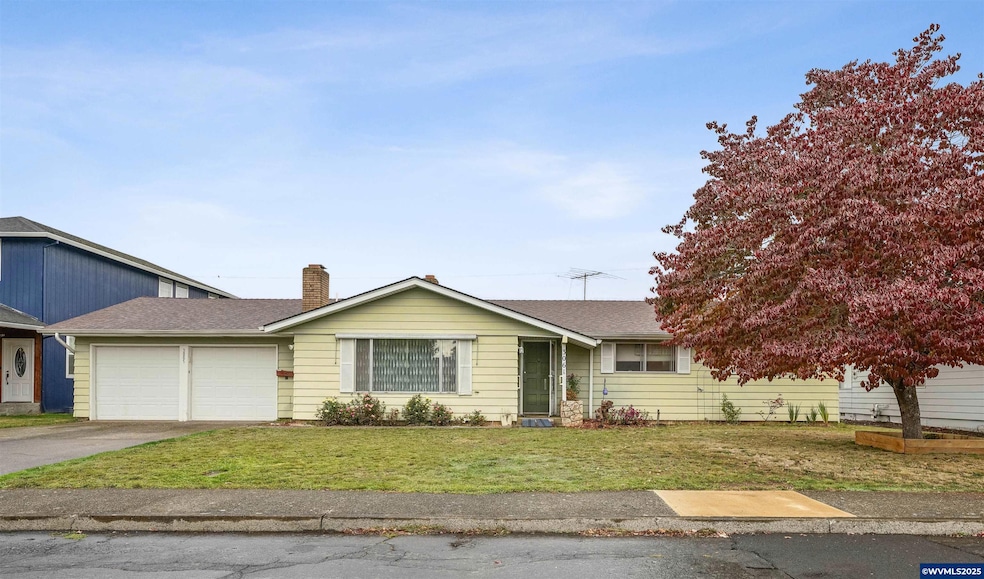 3061 Alberta Ave NE, Salem, OR 97301 - photo 1