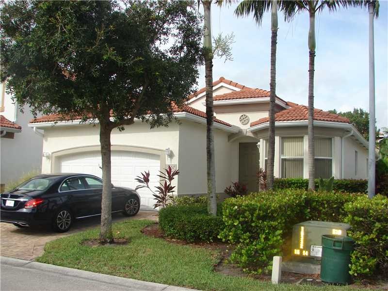 1407 Tiburon Ct, Riviera Beach, FL 33404 - photo 1