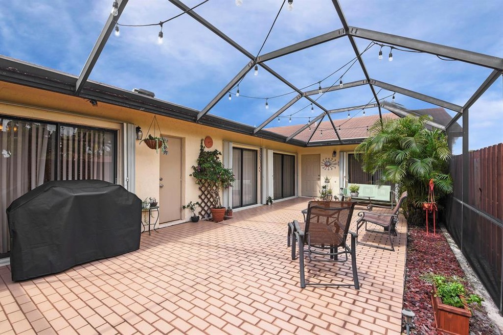 1100 Summit Place Cir unit A, West Palm Beach, FL 33415 - photo 1