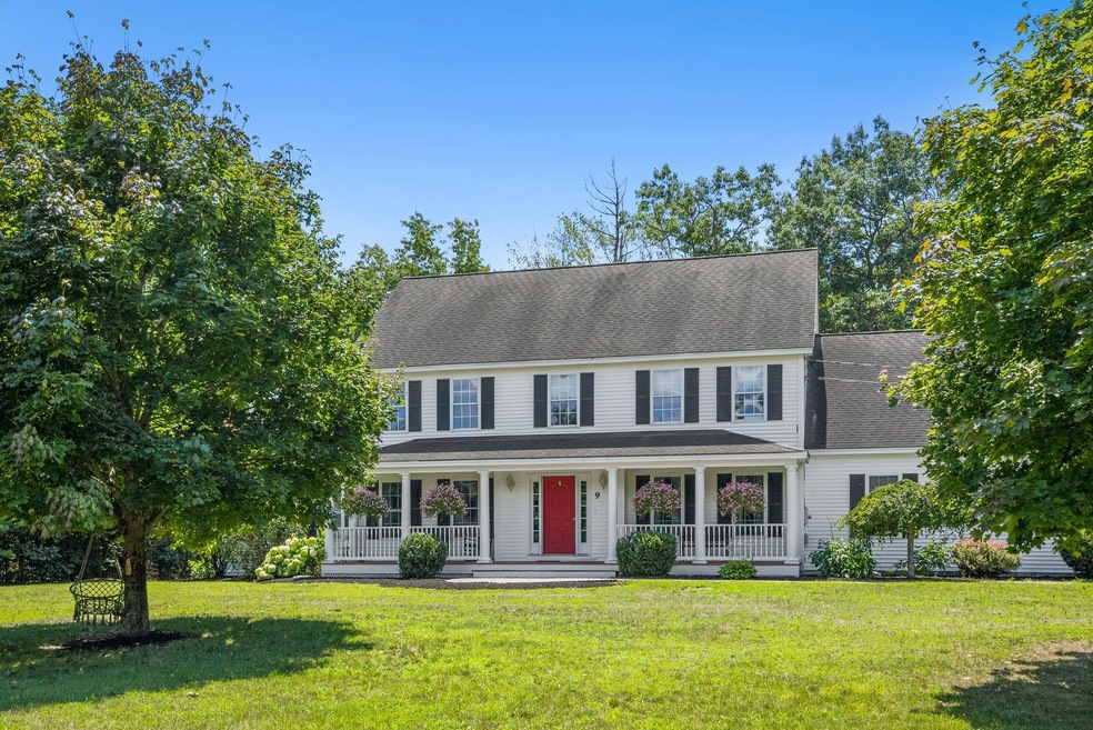 9 Moose Hollow Rd, Litchfield, NH 03052 - photo 1