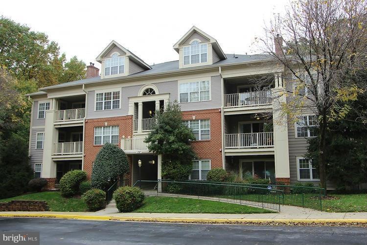 137 Timberbrook Ln unit 202, Gaithersburg, MD 20878 - photo 1