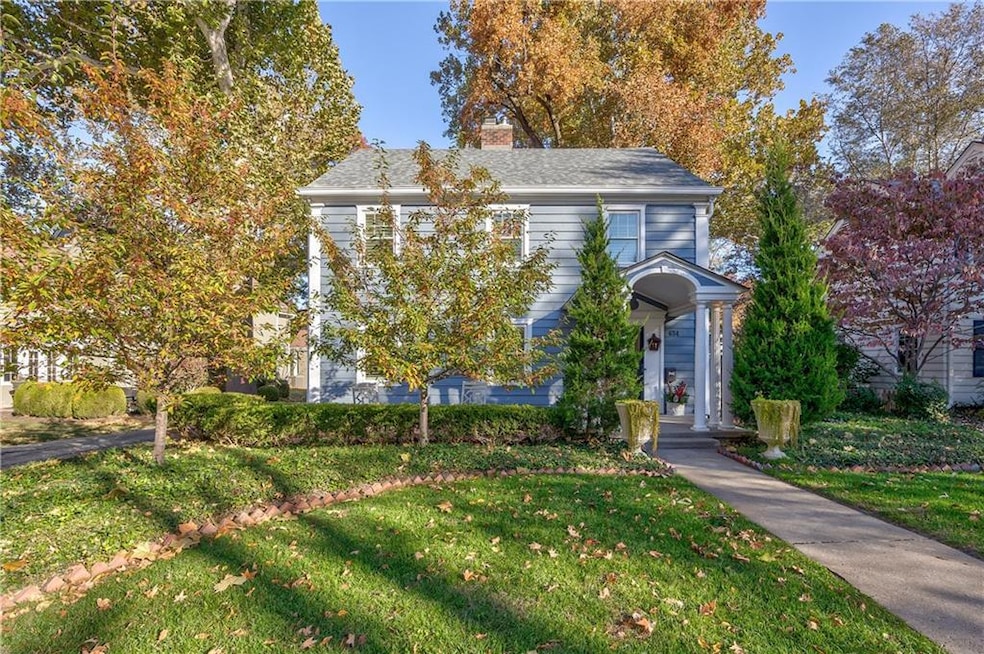 Pending $725,000 • Co-Listing Agent