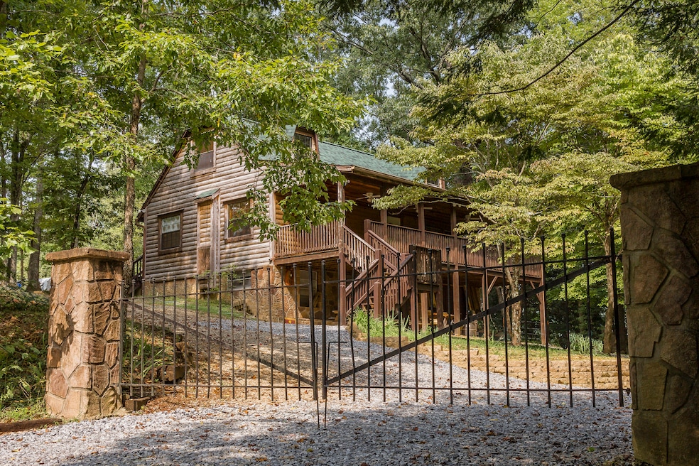 3701 Pleasant View Ln, Sevierville, TN 37862 | MLS# 1127305