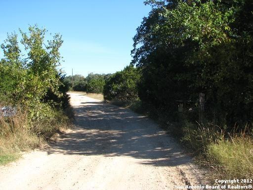 18524 Texas Highway 16, Helotes, TX - photo 1