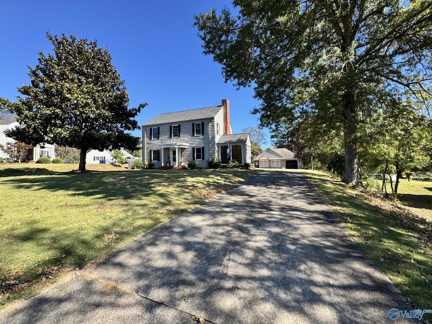 251 Brecon Cir, Talladega, AL 35160 - photo 1