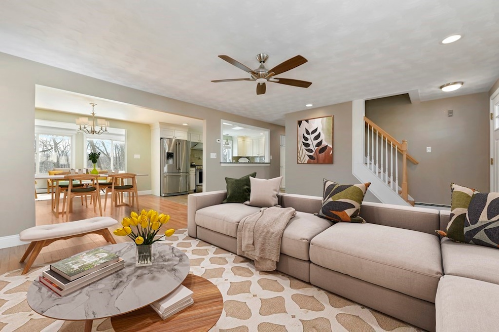 5 Dawes Cir, Woburn, MA 01801 - photo 1