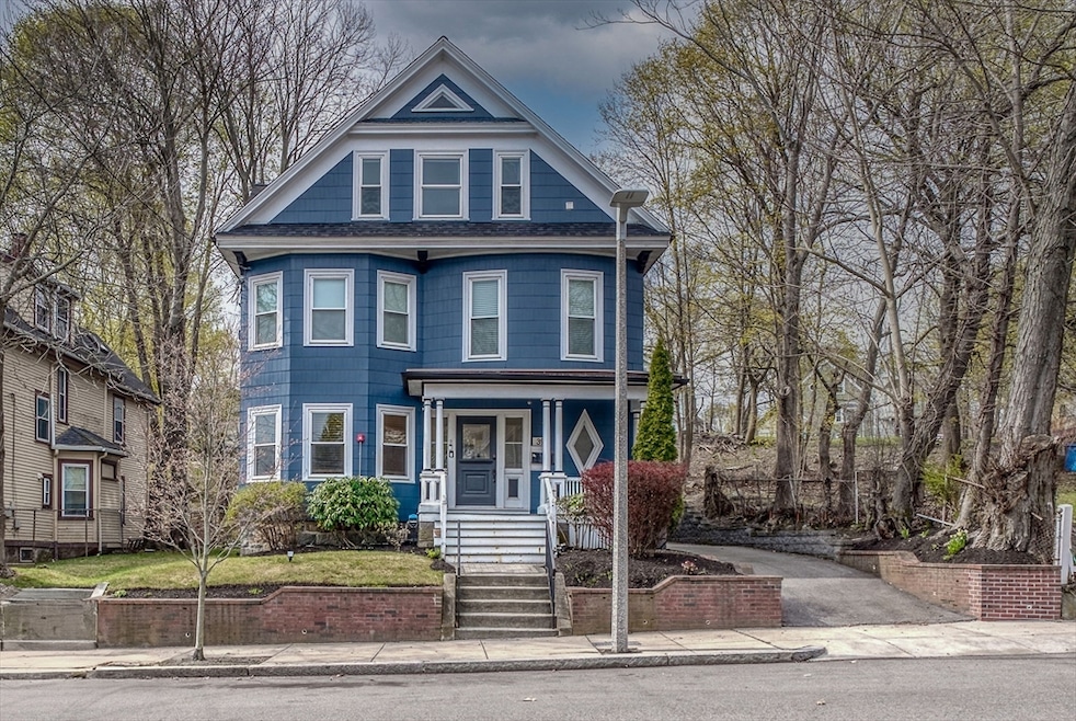 Sold $490,000 • Co-Listing Agent