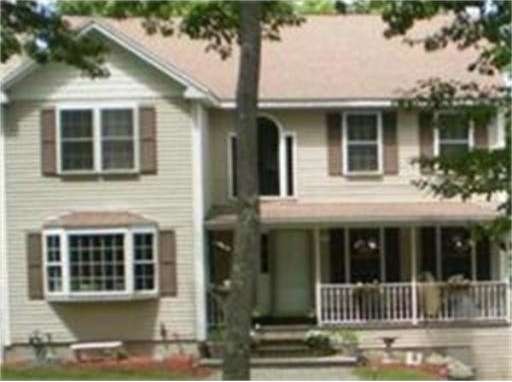 25 Westview Dr, Oxford, MA 01540 - photo 1